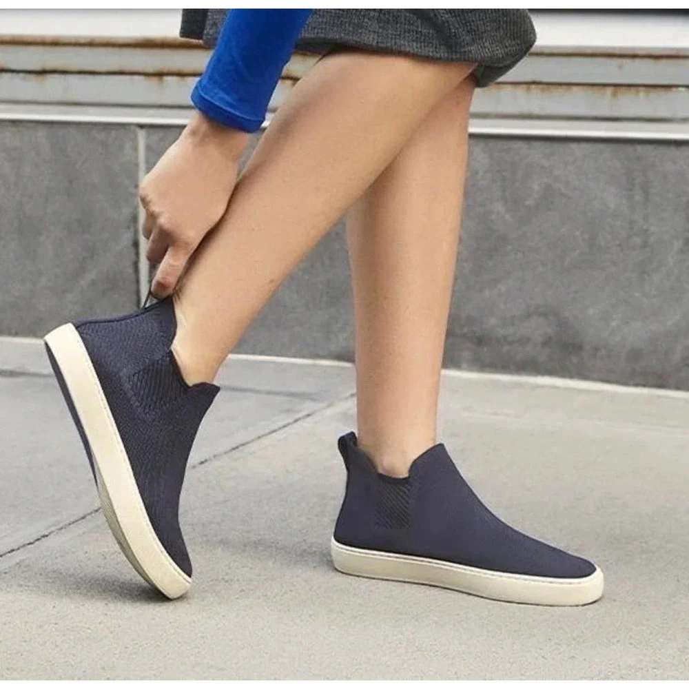 Rothy's Chelsea Sneaker Women 9 Navy Blue Knit Slip On Sustainable Casual Comfor